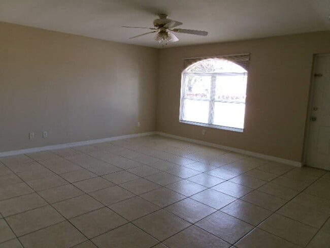 Photo - SW Cape 3/2/1 Duplex Avail Now