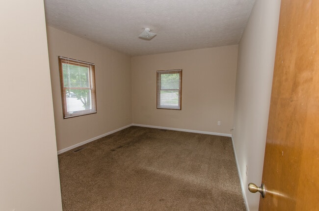 Photo - 4 bedroom, 1 bath home: Available July 2026!