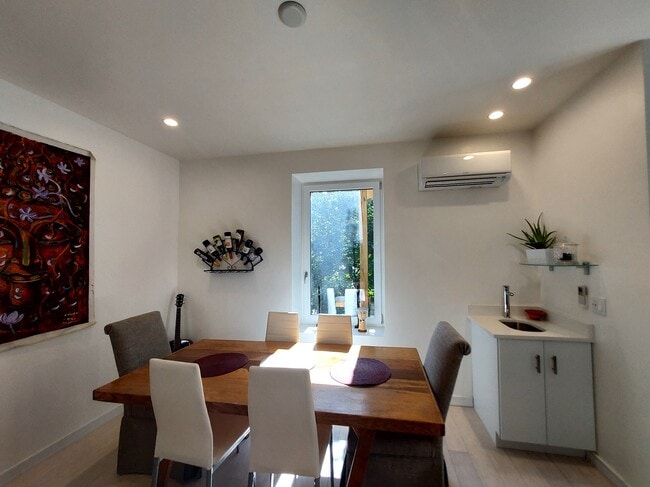 Photo - 45 Hawthorne St Unit Monthly rental in Boston