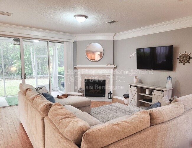 Photo - 3857 Lionheart Dr
