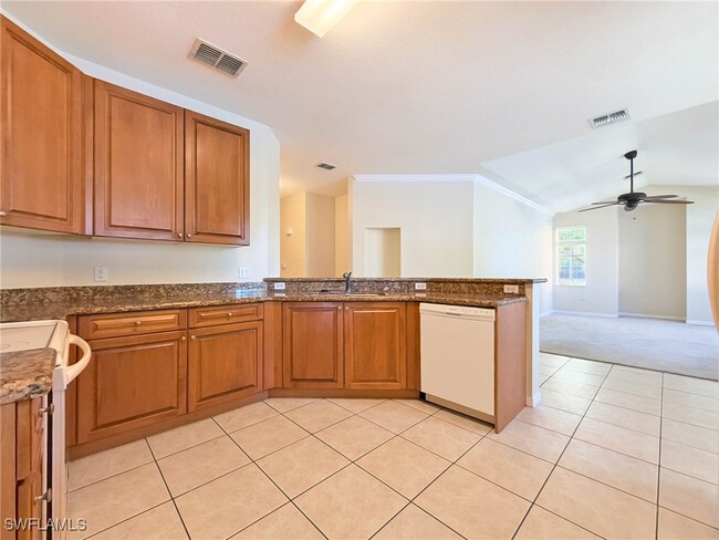 Building Photo - 1837 Concordia Lake Cir Unit 1204