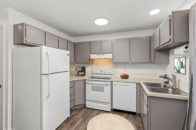 4897-4897 Basswood Dr Unit Basswood4893