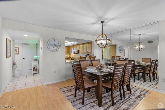 Building Photo - 4612 Flagship Dr Unit 405 Rental