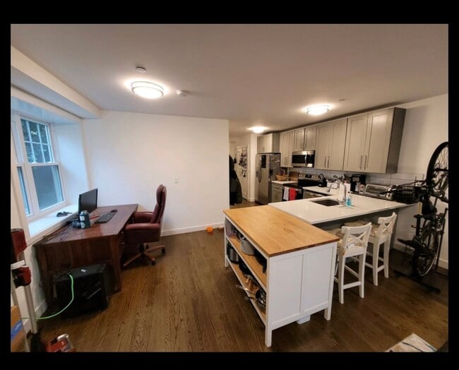Photo - 3658 Waldo Ave Unit #1