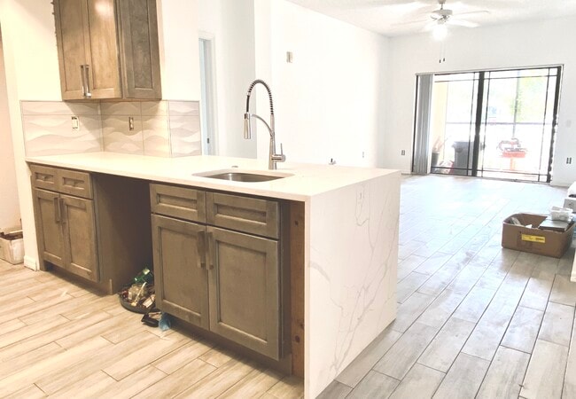 Photo - 2812 Grande Pky Unit 00