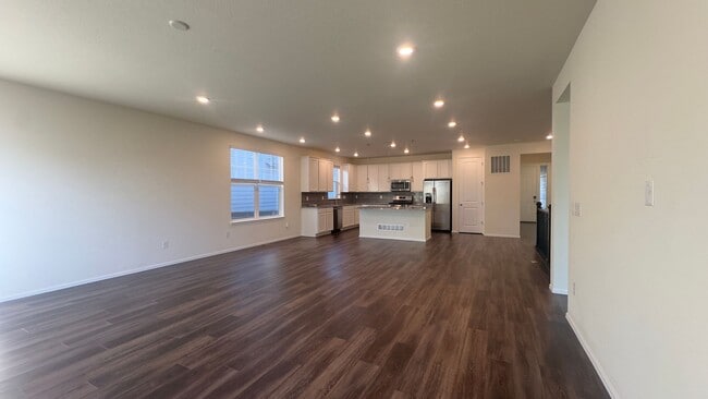 Photo - Great House In Fort Collins. FALL LEASE SPECIAL! - $1000 off your 1st months rent!