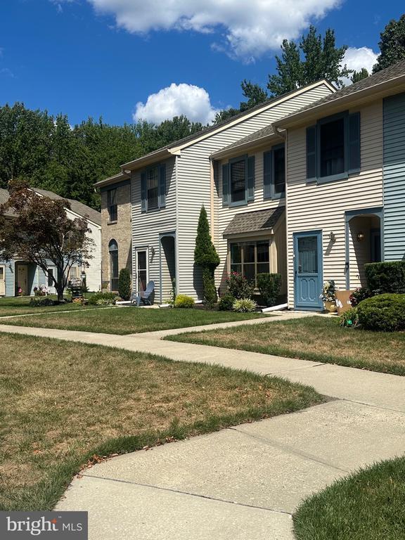 Photo - 158 Wyndham Pl