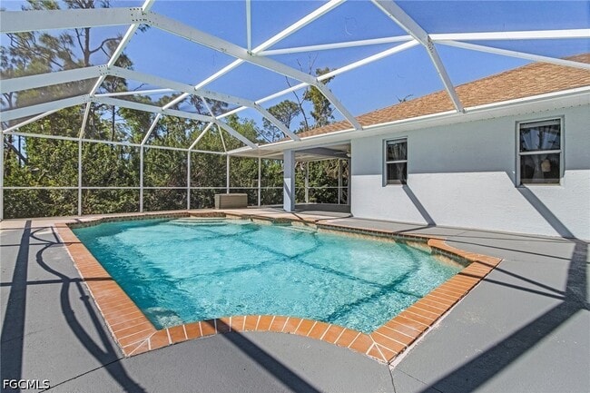 Photo - 3587 Myers Ln