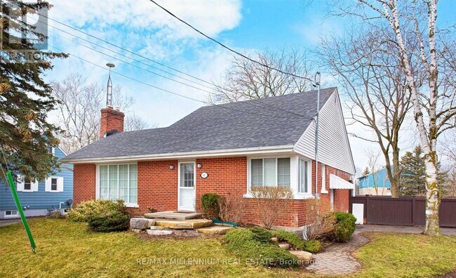 Photo - 147 Burkholder St