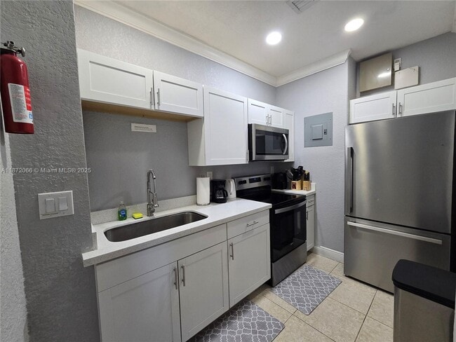 Photo - 208 SW 15th Pl Unit 2