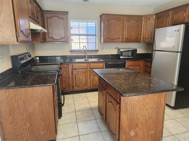 Photo - 7102 Lo Chalmers Ln