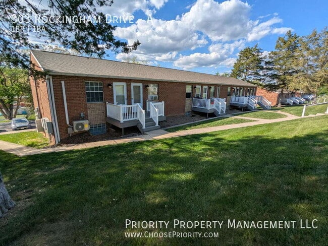 Building Photo - 303 Rockingham Dr Unit A