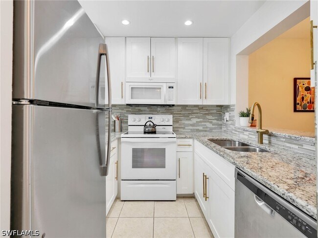 Photo - 801 River Point Dr Unidad 203A