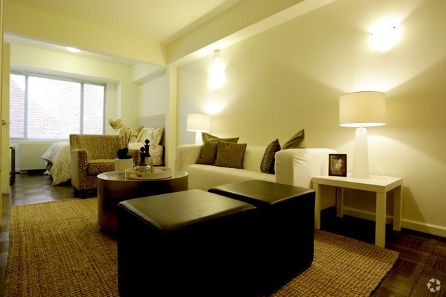 Hightowers Apartments