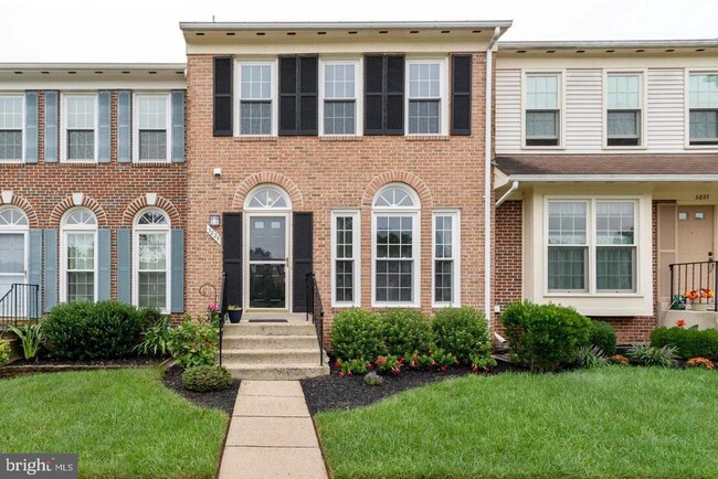 Photo - 3825 Grand Jct Ct Townhome