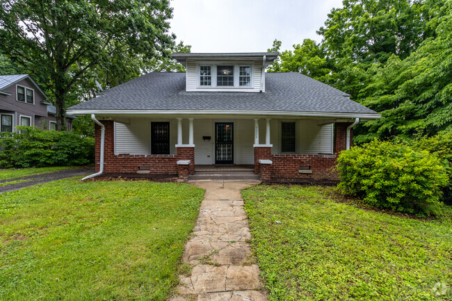 Building Photo - 3224 Garden Dr Rental