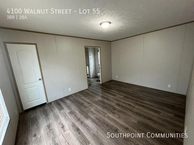 Photo - 4100 Walnut St