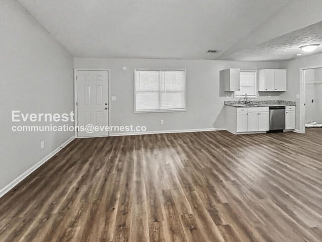 Photo - 505 Chestnut Ln