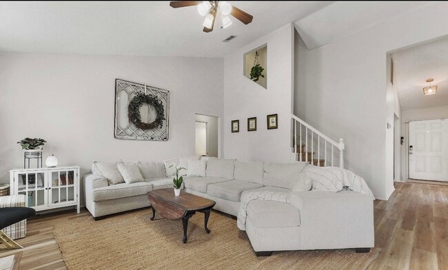 Photo - Updated 4 bedroom 2.5 bath home in Ocean Springs!