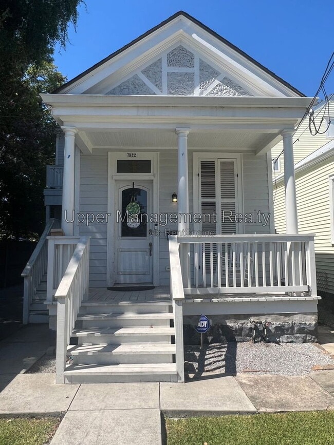 Building Photo - 7522 Burthe St Unit B