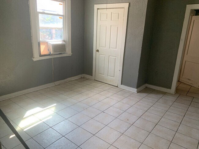 Photo - 3119 Eagle St Unidad 3119 Eagle St