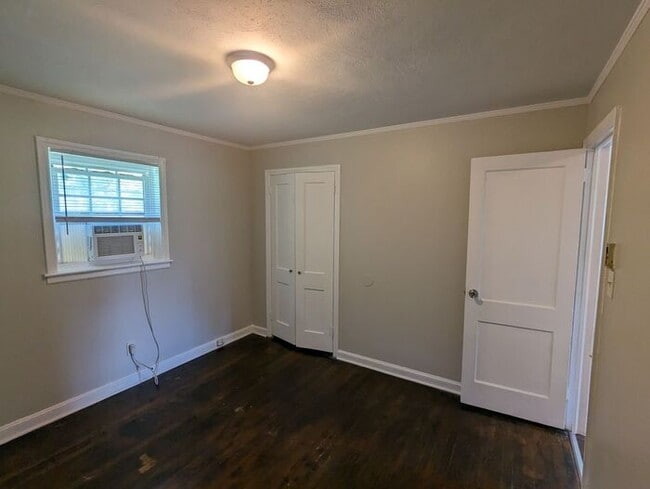 Photo - Charming 2BD/1BA End Unit