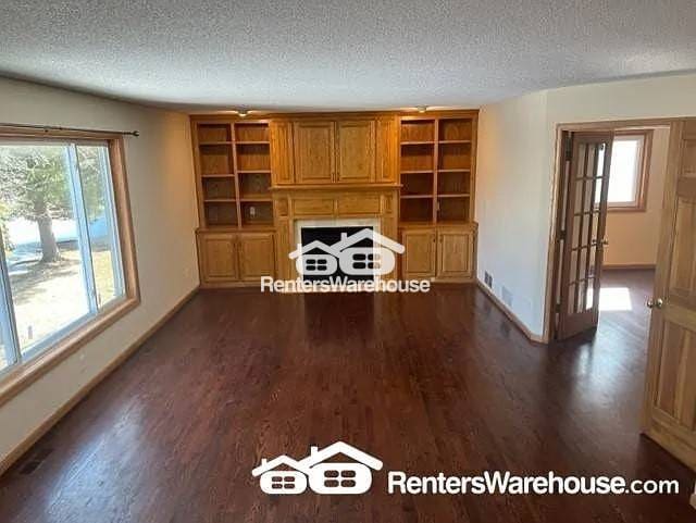 Photo - 7854 9th St N