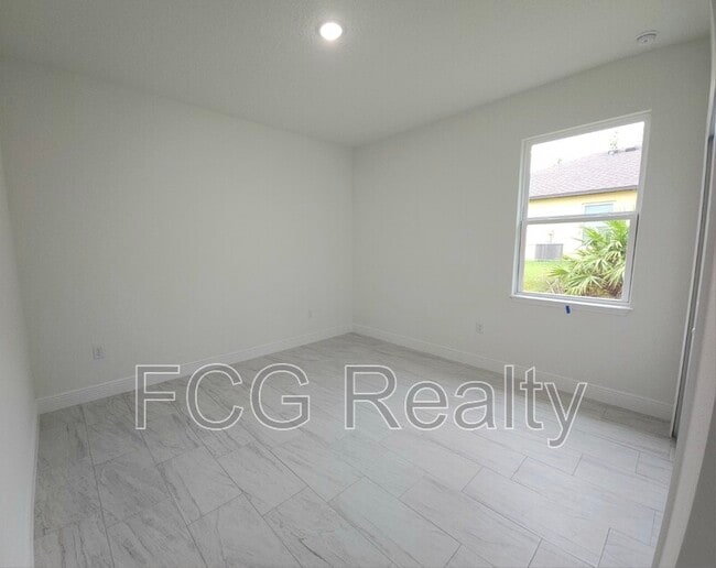 Photo - 6260 N Chestnut Terrace