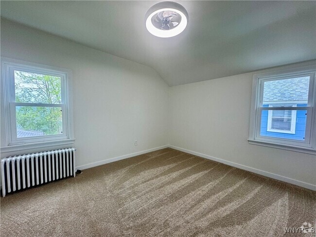 Building Photo - 268 Callodine Ave Rental