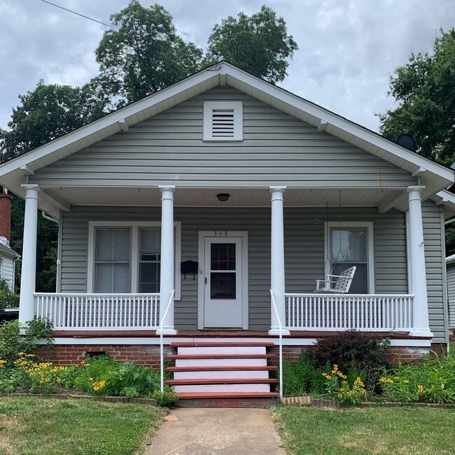 Front of house - 308 Montague St House