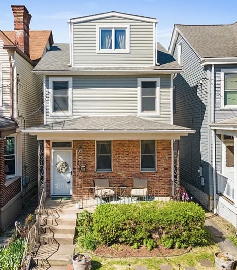 Building Photo - 131 4th St Rental