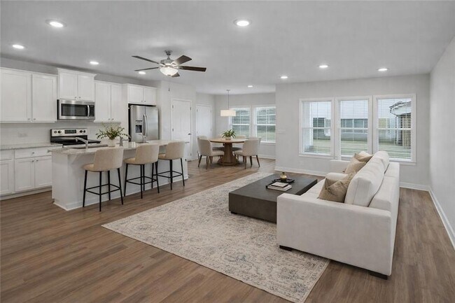 Photo - 2206 Chant St