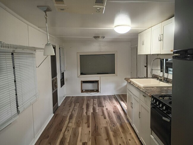 21 Circle Rdg