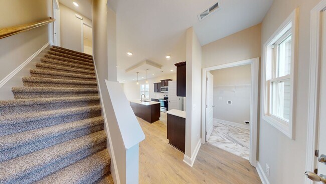 455 Mattingly Dr