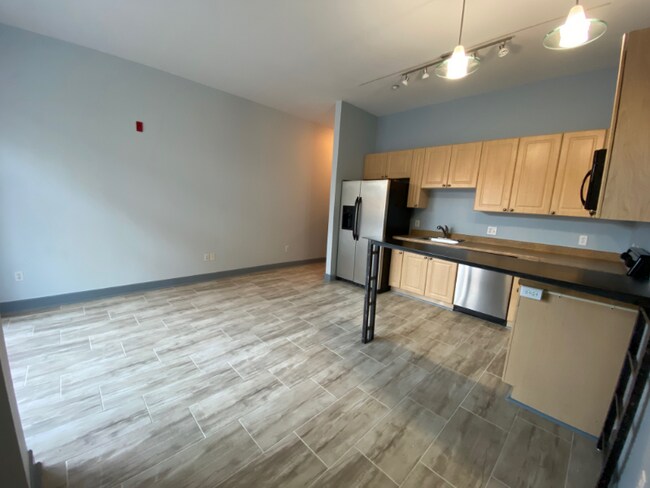 Photo - 5677 E Park Pl Ave Unit 105