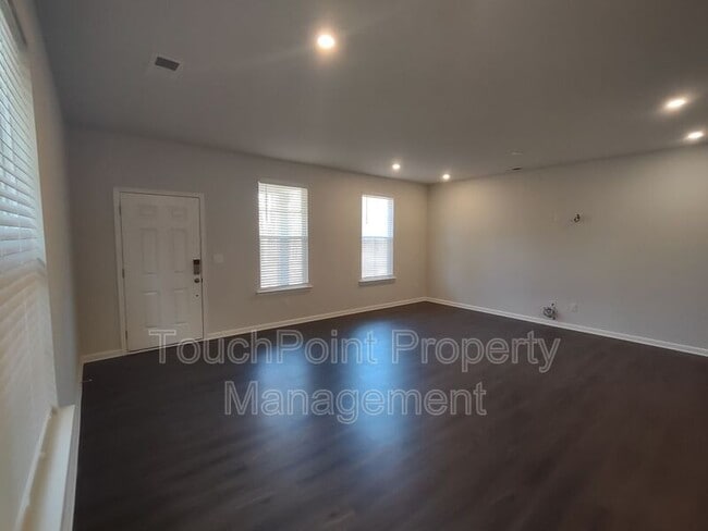 Photo - 7824 Nelson Rd