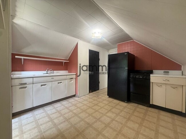 Photo - 1330 Cranford-Unit #3 Unit #3