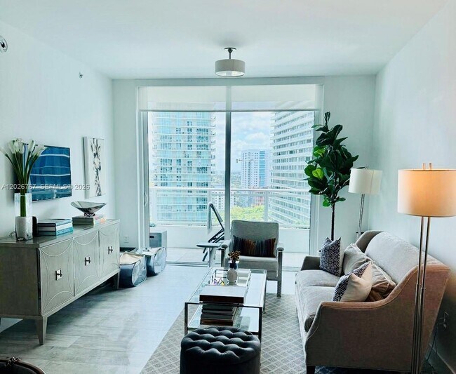Photo - 1080 Brickell Ave Unidad 1703