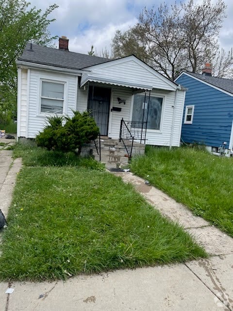 Building Photo - 20555 Albany St Rental