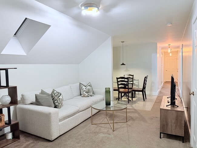 Photo - 29 Pennsylvania Ave Unidad Home away from home