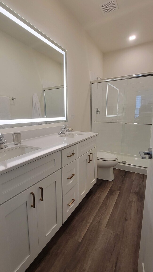 Photo - Enclave Crystal Lake Townhomes and Apartments