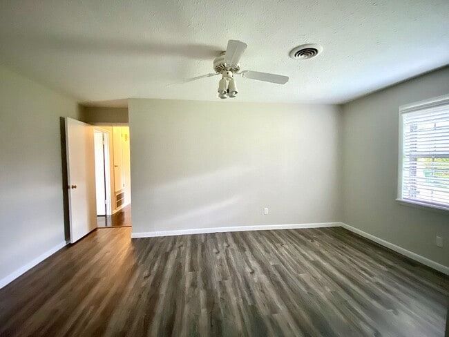 Photo - 3 Bedroom 2 Bath House