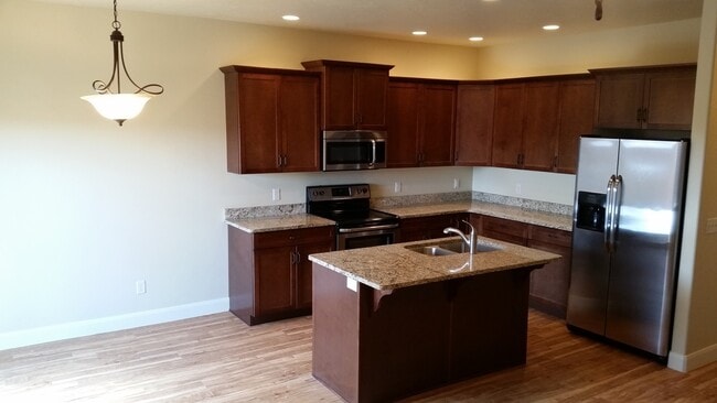 Photo - 3 Bedroom Townhome In Santa Clara With Snow Canyon Views