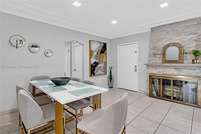 Photo - 437 NE 107th St