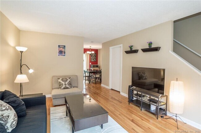 Photo - 244 New Britain Ave Unit 4