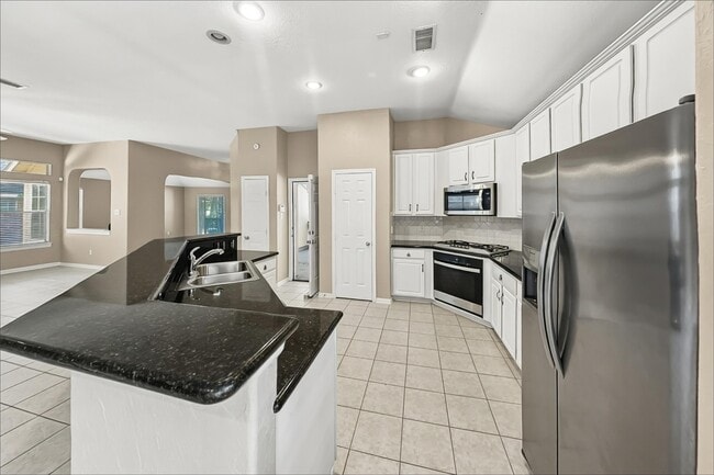 Photo - 5 Paddock Pines Pl