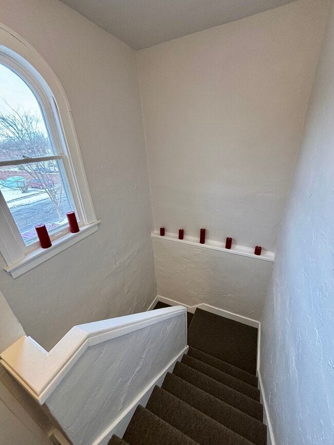 Photo - 1069 Eaton Rd