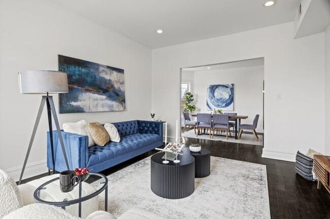 Photo - 3358 W Lexington St Unit 2