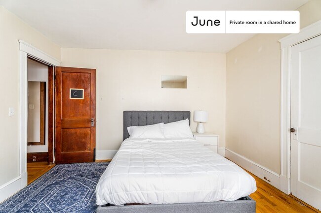 Photo - Room in Shared 4 bed/1.5 bath home Unit C