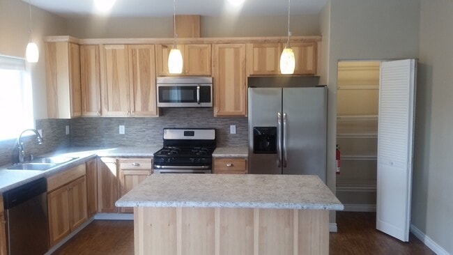 Building Photo - 1160 E Snow Hill Ave Unit #1 Rental